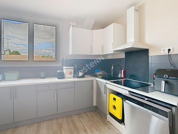 Immeuble Saint Macaire En Mauges 9 pièce(s) 353 m2