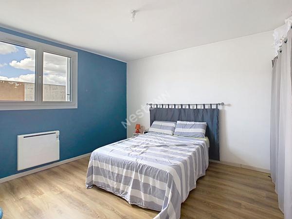 Immeuble Saint Macaire En Mauges 9 pièce(s) 353 m2