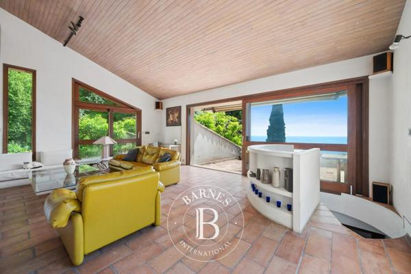 Roquebrune-Cap-Martin, Villa 4 Chambres -  300 m² à vendre