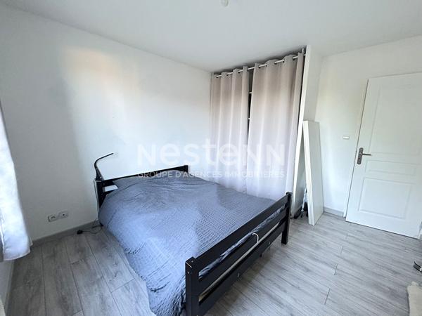 CHABRIS : MAISON DE PLAIN-PIED 5 CHAMBRES ENVIRONNEMENT CALME PROCHE COMMERCES (INDRE 36)