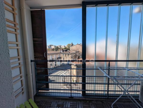 Appartement à louer meublé - Bail Mobilité - 3 pièces BORDEAUX (33)
