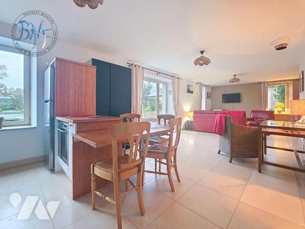 Manoir d'Exception ? 350 m² ? Domaine Natura 2000
Construit sur un parc de 76 ha, Étang de 144...