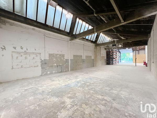 Location atelier 250 m² Brie-Comte-Robert