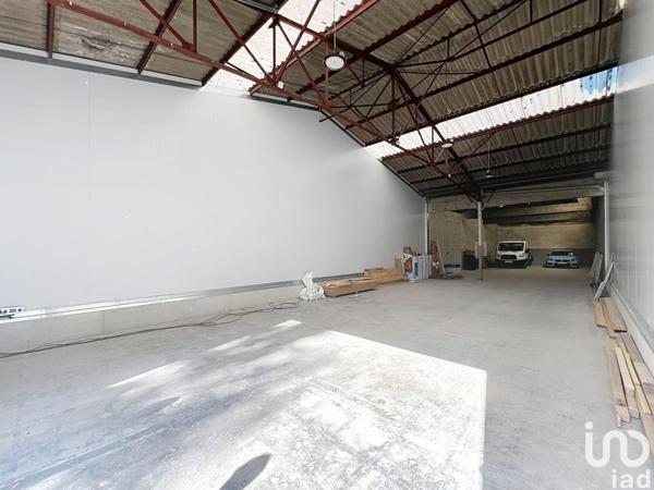 Location atelier 250 m² Brie-Comte-Robert