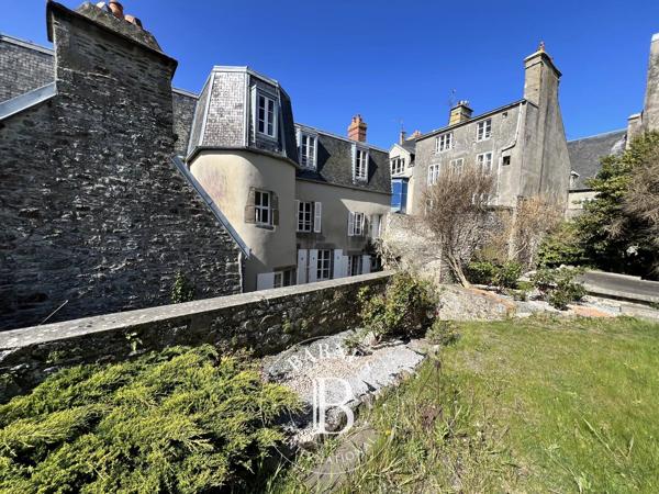 Granville, Maison de ville 8 Chambres -  277 m² à vendre