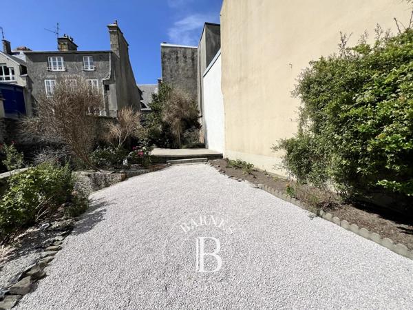 Granville, Maison de ville 8 Chambres -  277 m² à vendre