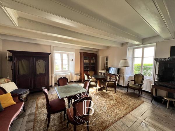 Granville, Maison de ville 8 Chambres -  277 m² à vendre