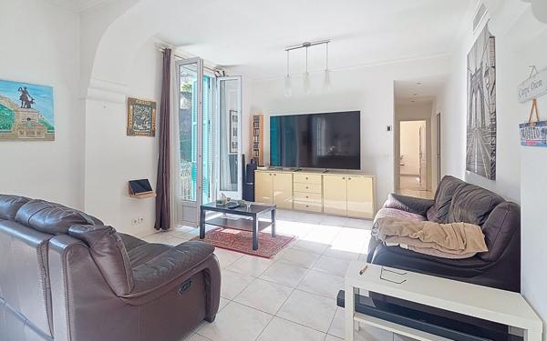 Appartement à vendre    4 pièces • 100 m2 Nice