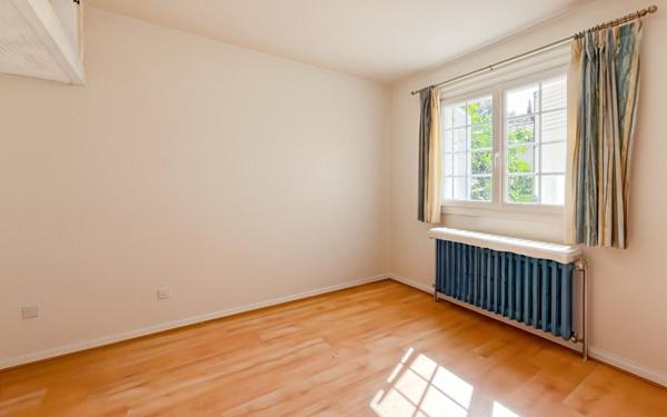 Maison à vendre    5 pièces • 147 m2 Le Revest-les-Eaux