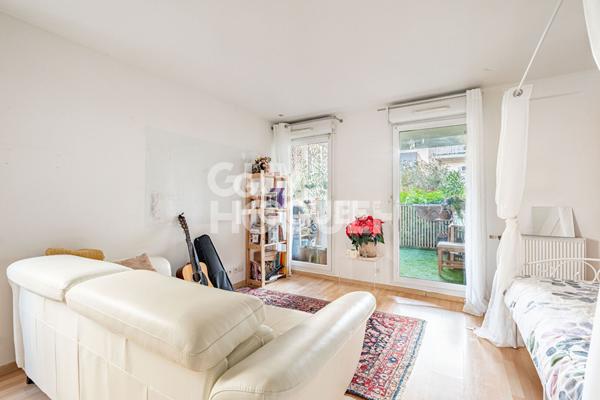 Gennevilliers quartier CHANDON- studio avec terrasse