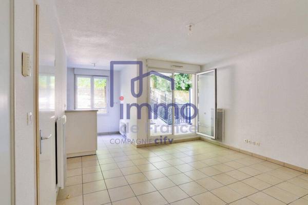 Appartement 2 pièces                                        - 69300 Caluire-et-Cuire Réf : 21642