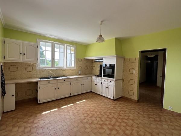 Maison à louer |                                        St-Martin-de-Fressengeas |                                        4 pièces  | 129 m²