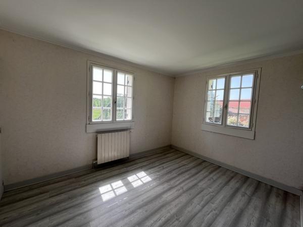Maison à louer |                                        St-Martin-de-Fressengeas |                                        4 pièces  | 129 m²