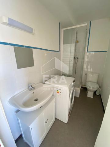 Appartement Marseille 1 pièce 26 m2 Timone cuisine séparée meublé