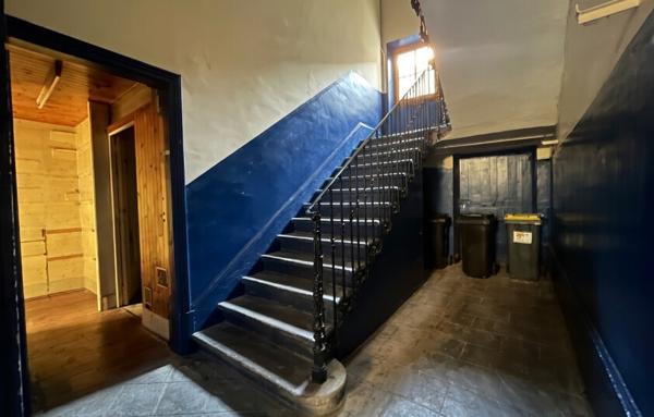 Local Commercial de 163 m²