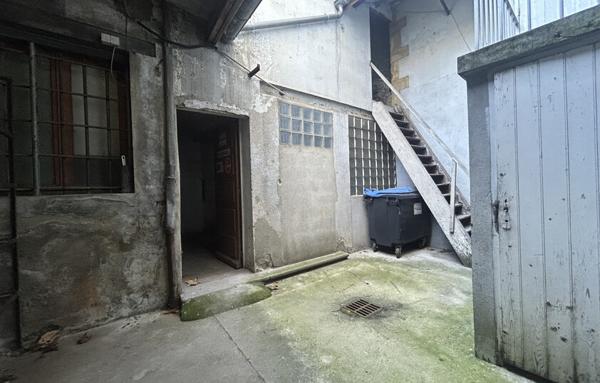 Local Commercial de 163 m²