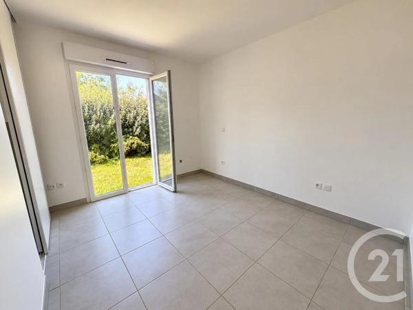 Maison à vendre  3 pièces - 57,07 m 2   EYSINES  - 33