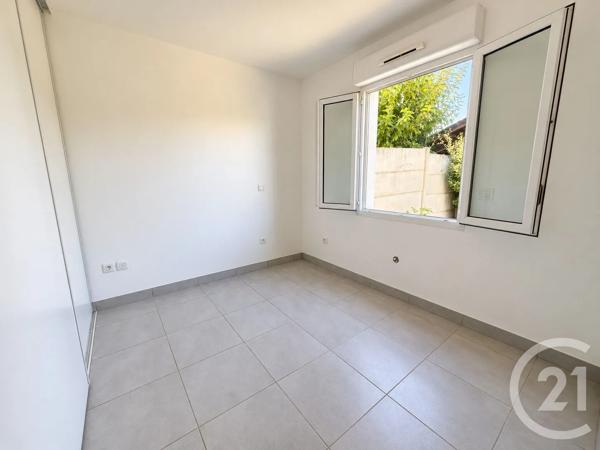 Maison à vendre  3 pièces - 57,07 m 2   EYSINES  - 33