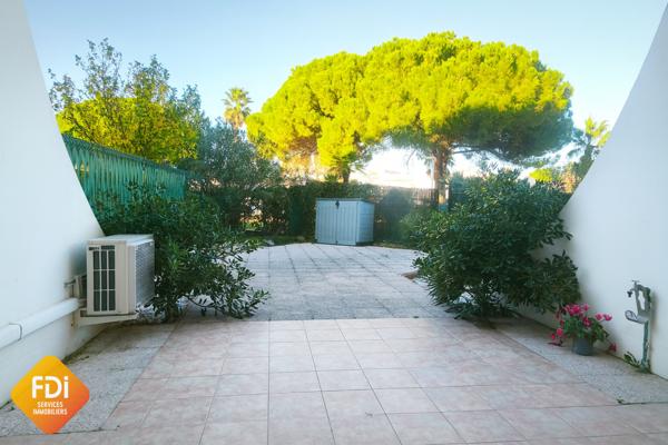 BOUCANNET - STUDIO CABINE REZ-DE-JARDIN AVEC PARKING - 31M2