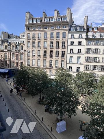 Pied-à-terre d’exception avec vue sur la Place Dauphine