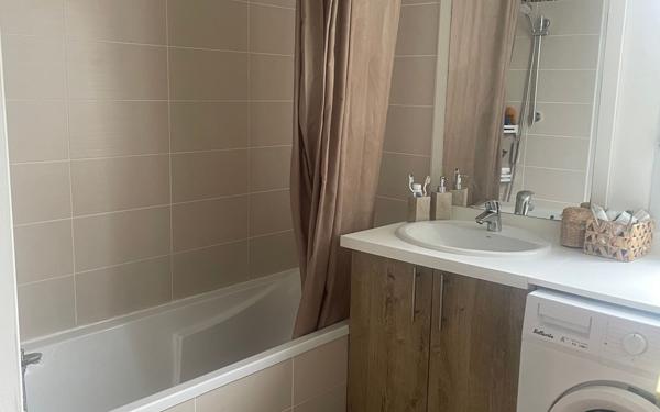 Appartement à louer    2 pièces • 62 m2 Seysses