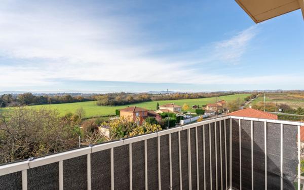 Appartement à vendre    5 pièces • 90,02 m2 Irigny