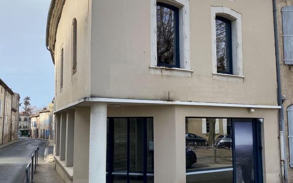 Immeuble à vendre    1 pièce •  Dourgne