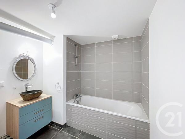 Appartement T3 à vendre  3 pièces - 62,67 m2 PERRIGNY LES DIJON - 21