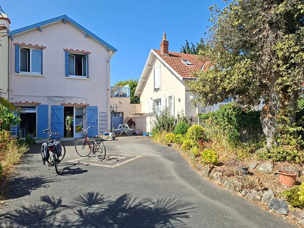Maison au bord de l'océan