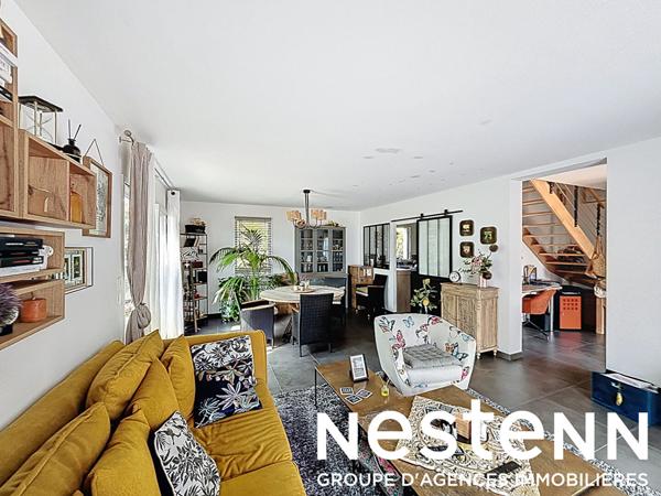 A VENDRE :  Jolie villa recente avec une vue degagee au coeur Creches-sur-Saone 71680