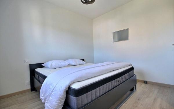 Maison à vendre    4 pièces •  Lescar