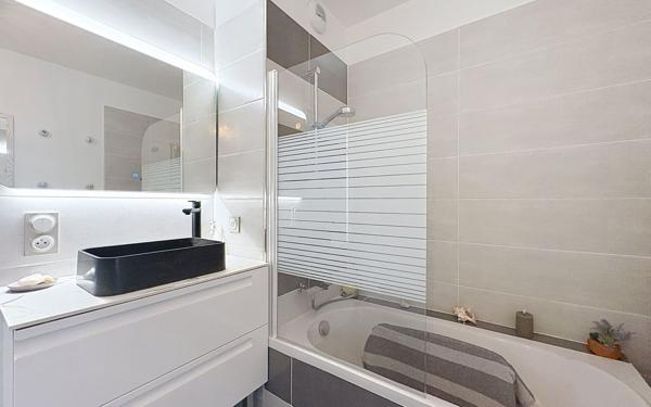 Appartement à vendre    3 pièces •  Anglet