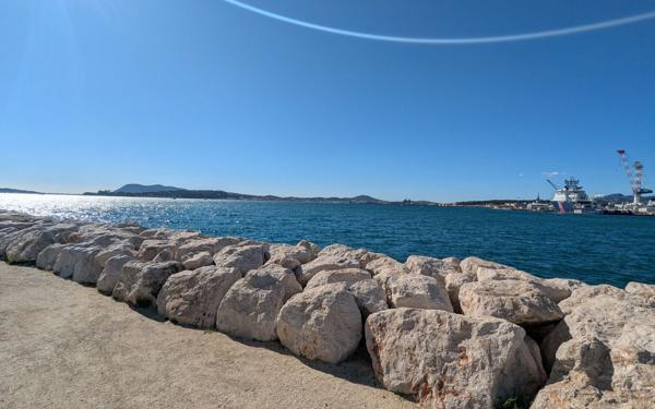 Appartement à vendre    5 pièces •  Toulon