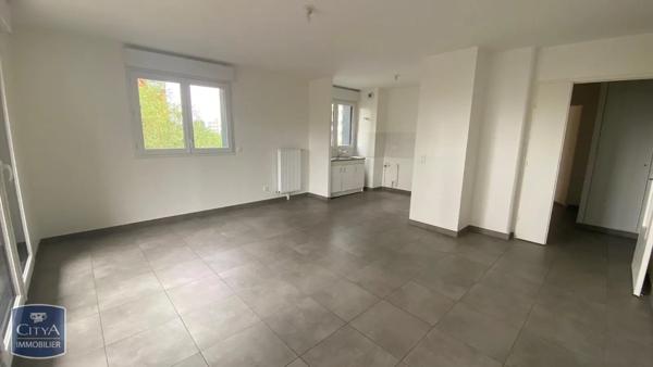 Appartement à louer 3 pièces 75.52m²