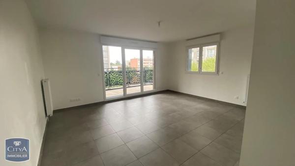 Appartement à louer 3 pièces 75.52m²