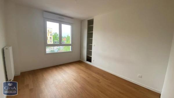 Appartement à louer 3 pièces 75.52m²
