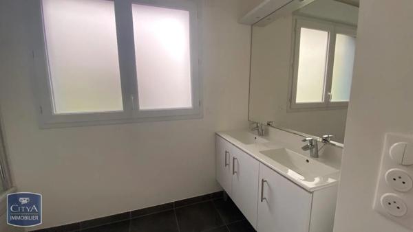 Appartement à louer 3 pièces 75.52m²