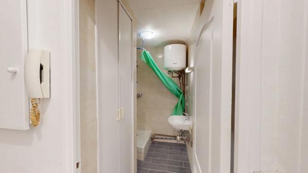 Appartement CHILLY-MAZARIN 1 pièce 18.69 m²