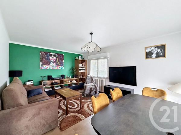 Maison à vendre  5 pièces - 85 m 2   PLOUMAGOAR  - 22