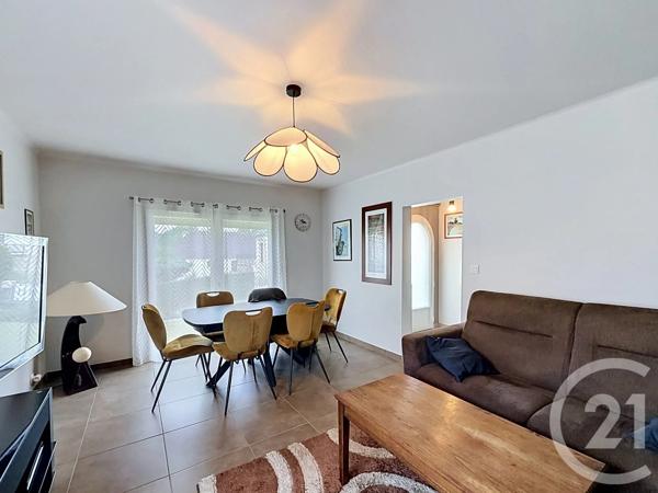 Maison à vendre  5 pièces - 85 m 2   PLOUMAGOAR  - 22