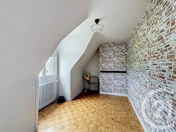 Maison à vendre  5 pièces - 85 m 2   PLOUMAGOAR  - 22