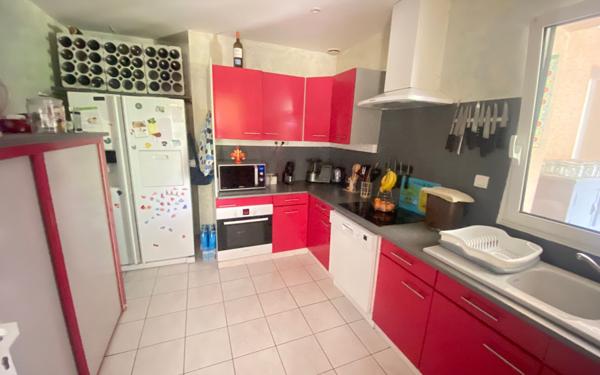 Maison à vendre    5 pièces •  Réalville