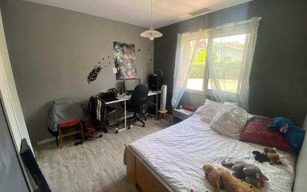 Maison à vendre    5 pièces •  Réalville