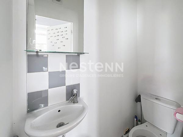 Local commercial Lucon 44 m2 environ