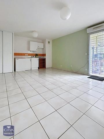 Appartement à vendre 2 pièces 52.15m² Pont-l'Abbé (29120)