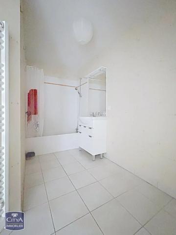 Appartement à vendre 2 pièces 52.15m² Pont-l'Abbé (29120)