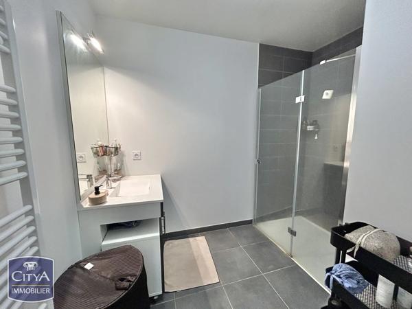 Appartement à vendre 2 pièces 42.4m² Tours (37100)