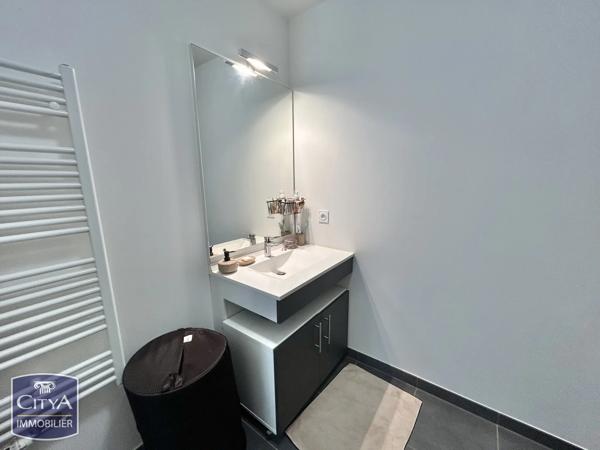 Appartement à vendre 2 pièces 42.4m² Tours (37100)