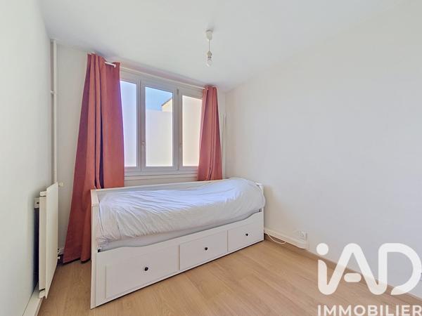 Appartement à vendre 4 pièces 72,84 m² Corbeil-Essonnes