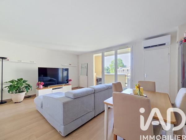 Appartement à vendre 4 pièces 72,84 m² Corbeil-Essonnes